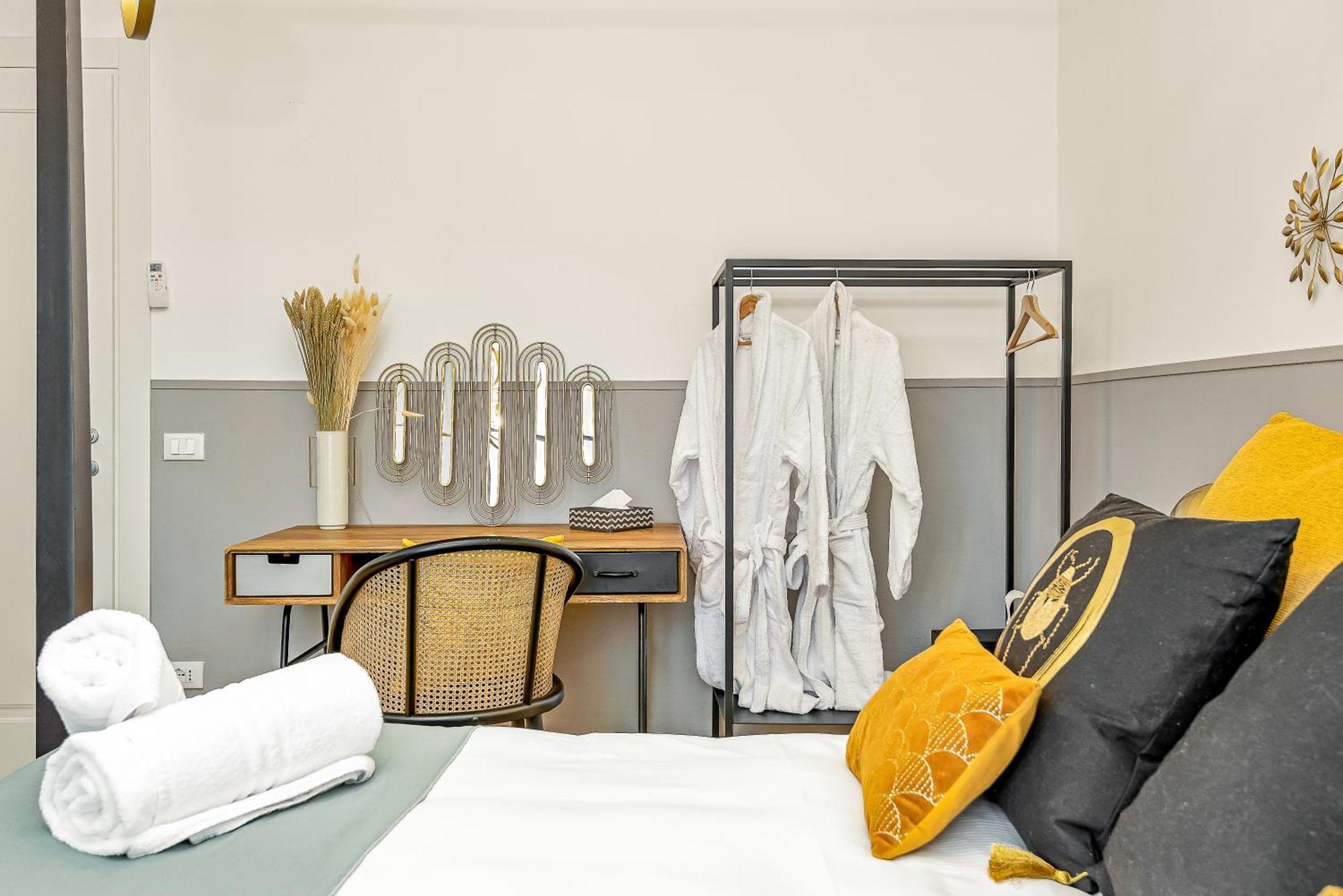 Bauhaus - Sleepwithme - Free Parking - Free Braeakfast - Very Friendly Staff Pisa Exteriör bild